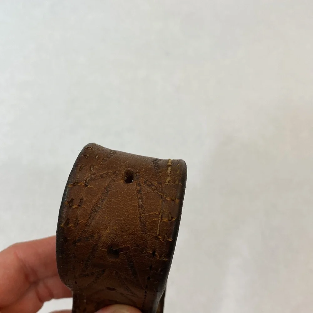 Wright‎ vintage leather tooled belt